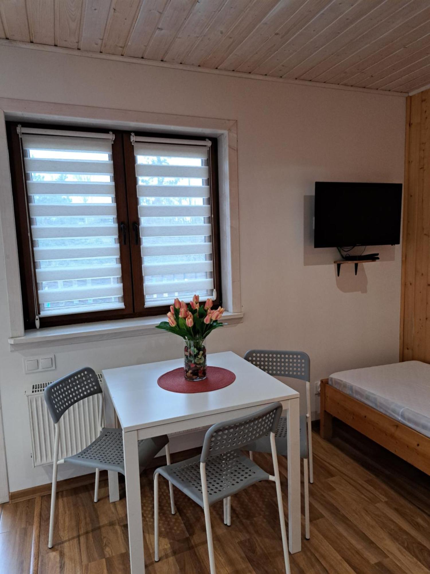 Noclegi Pod Modrzewiem Powidz  Exterior foto